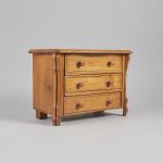 1344 2086 CHEST OF DRAWERS